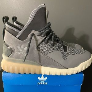 Adidas tubular X